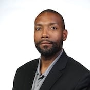 Julian Arthur 博士